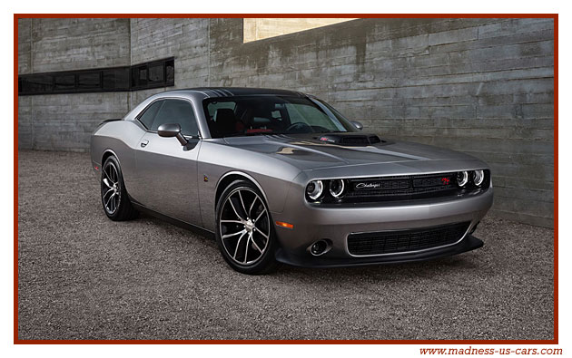 Dodge Challenger 392 Hemi Scat Pack 2015