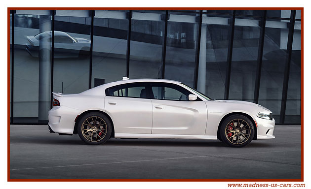 Dodge Charger SRT Hellcat 2015