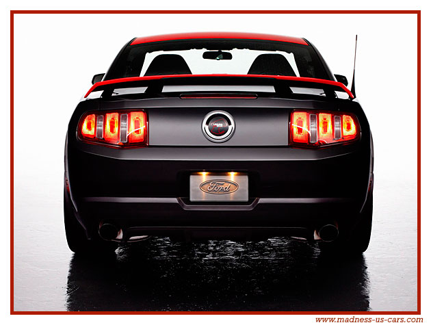 Ford Mustang Boss 302 Laguna Seca 2012